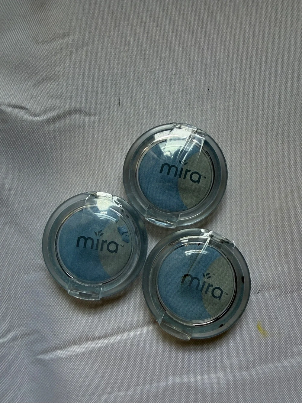 Mira Blue Duo Eyeshadow - Cool Blue Shades